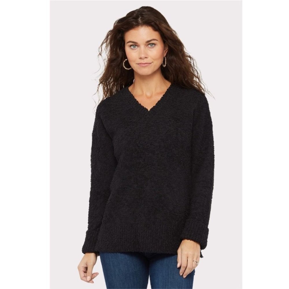 🆕 Sanctuary V-Neck Teddy Sweater Black